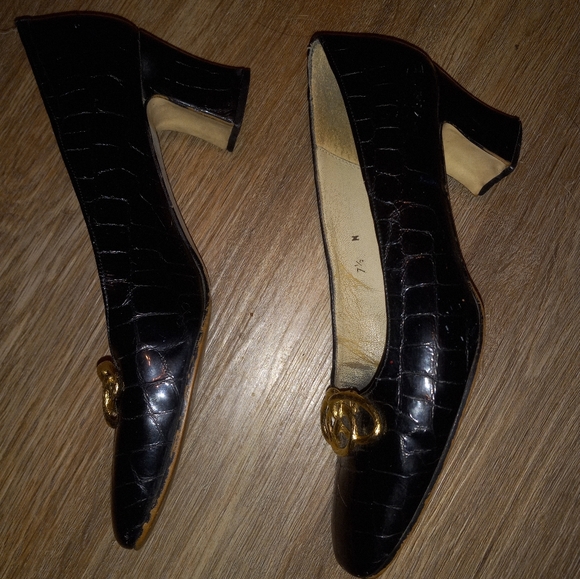 Etienne Aigner Heels - Picture 6 of 9